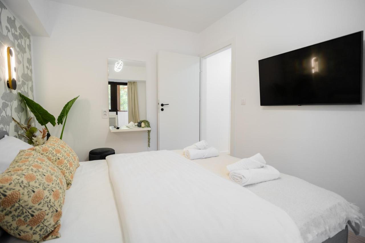 Apartament Hi Bukareszt Zewnętrze zdjęcie